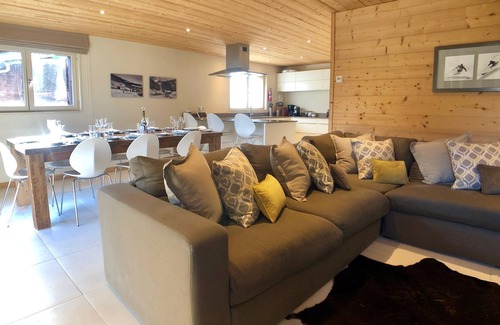 Morzine Ski Chalet | Home in the Alps - a stylish self catered chalet in central Morzine