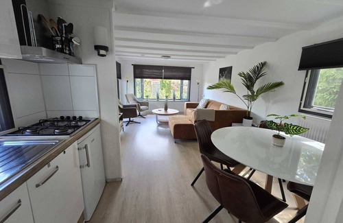 Garderen House | Home in the dancing forest