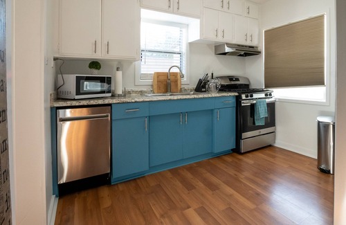 Coronado House | Home in the Historic Coronado District 2bed,1 bath
