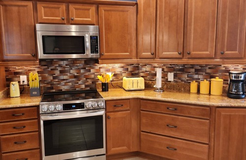 Charlotte House | Home in The Villages with Golf Cart!