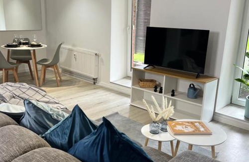 Minden Apartment | Home Inn Apartments - 201