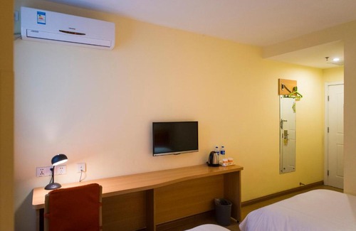Dao Li Hotel | Home Inn Harbin Central Avenue St Sophia Cathedral Maikaile