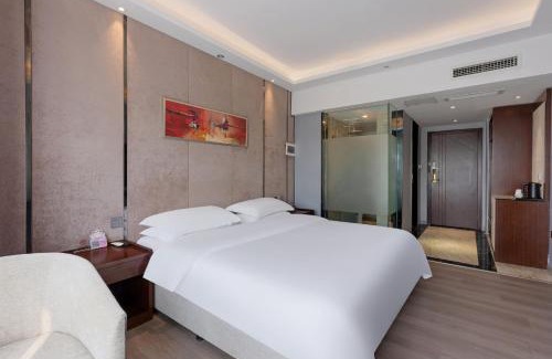 Longquanyi Hotel | Home Inn Paibaiyun Hotel Chengdu Longquanyi Normal University Modern Garden Branch