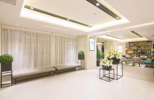 Pudong Hotel | Home Inn Selected Shanghai Harbour City