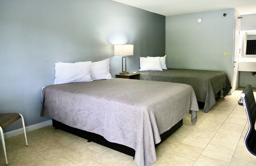 Apopka Hotel | Home Inn & Suites Orlando-Apopka