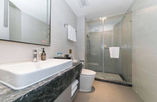Dongli Hotel | Home Inn Tianjin Binhai Airport