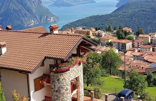 Bossico Apartment | Home Iseo Lake