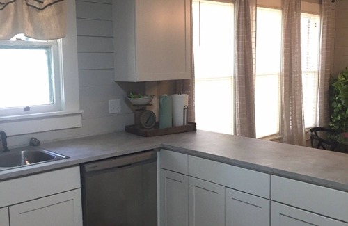 La Grange House | Home Joanna Gaines would approve! In the heart of small town Central Tx LaGrange