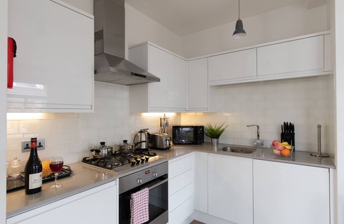 Chinatown Apartment | home.ly - London West End Apartments