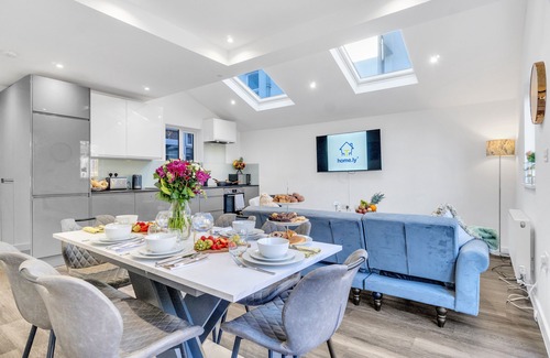West Hendon Apartment | home.ly - North London Apartments Hendon