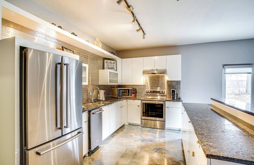 Elkhart Lake Condo | Home Near Road America & Elkhart Lake