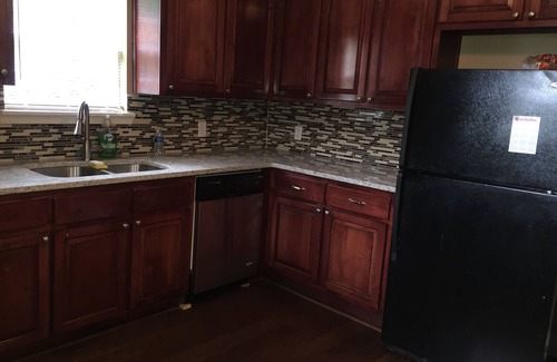 College Park House | Home Near to Hartsfield Jackson Airpot & Downtown 4 BD 2 🛁