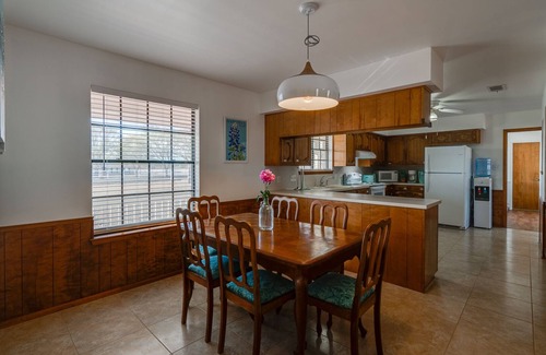 Round Rock House | Home on 3 Acres Next to Park - Round Rock Getaways