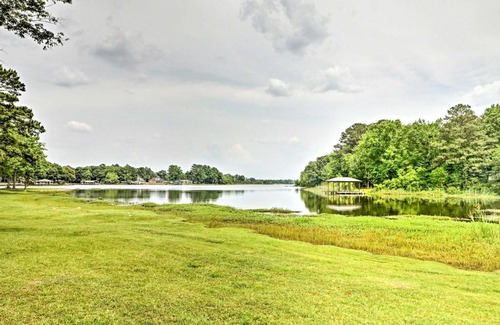 Wetumpka House | Home on Jordan Lake with Shared Dock and Boat Slip!