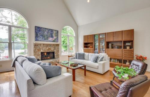 Gainesville House | Home on Lake Lanier with Dock and Water Views