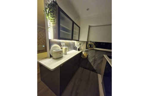 Oulton Broad Ski Chalet | Home on the Broads - Just Renovated.