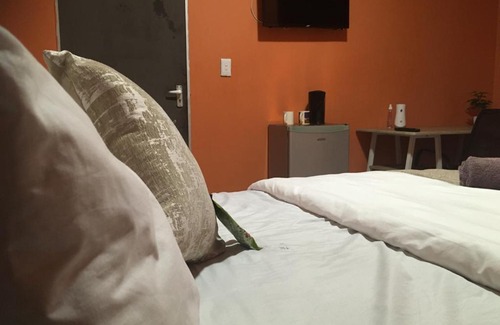 Goodwood Hotel | Home Stay Accommodation Goodwood