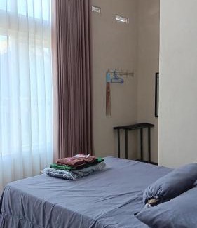 Oro Oro Ombo House | Home Stay Syariah Omahku