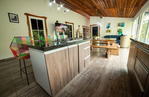 Bugalagrande House | HOME SUITE