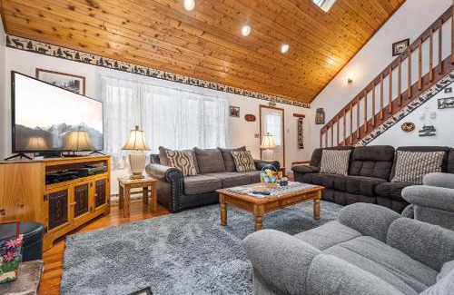 Oakland House | Home Sweet Cabin