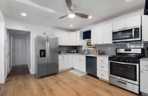 Danbury House | Home Sweet Home in Danbury