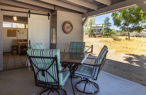 Joshua Tree House | Home Sweet Home in Joshua Tree - MONTH 2 MONTH RENTAL