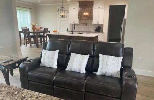 Decatur House | Home sweet Home on the GO