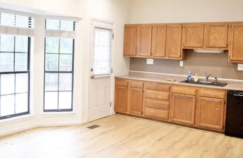 Shannon House | Home Sweet Hoover