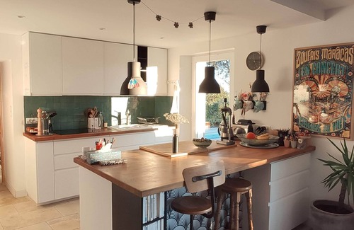 Cabrieres-dʼAigues House | Home sweetness of life