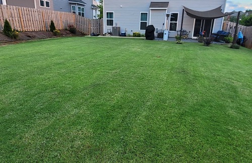 Mount Holly House | Home to Home.5min from whitewater center