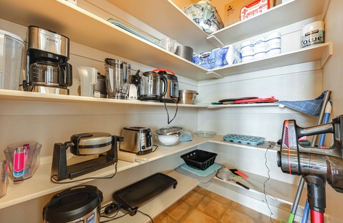Hurricane Cottage | Home w/Game Room: Near Zion National Park!