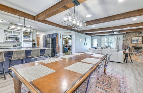 Mead House | Home w/Lake Texoma View, Game Room & Bar