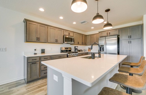 Okahumpka House | Home w/Lanai + Community Perks in The Villages!