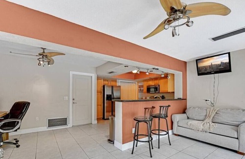 Sunrise House | Home w/pool near Sawgrass by PMI