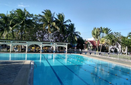 Santa Rosa Apartment | Home with Cozy Rooms Near Nuvali
