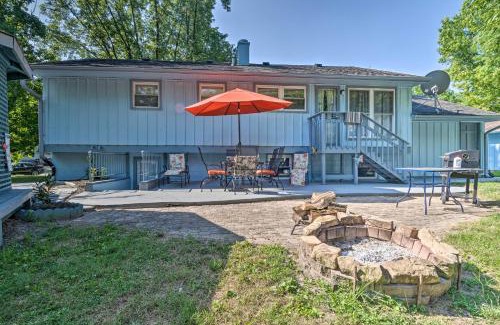 Indianapolis House | Home with Fire Pit - 8 Mi to Dtwn Mile Square!