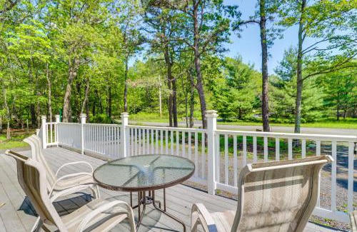 Jim Thorpe House | Home with Fire Pit in Jim Thorpe 6 Mi to Dtwn!