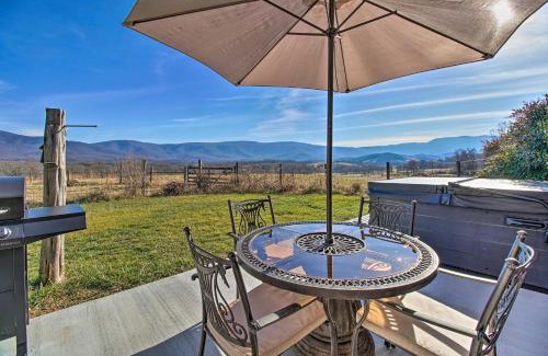 Bentonville House | Home with Hot Tub Near Shenandoah Natl Park!
