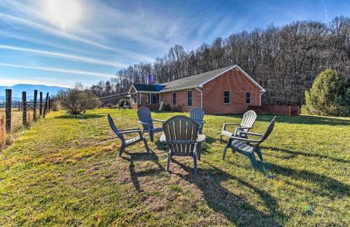 Bentonville House | Home with Hot Tub Near Shenandoah Natl Park!