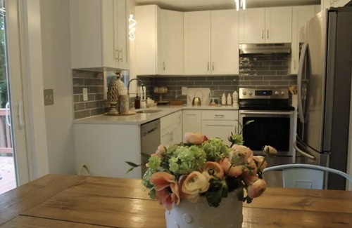 Northeast Raleigh House | Home with pool sleeps 12, unique family friendly space in the heart of Raleigh