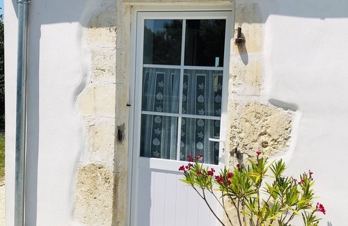 Marans House | Home with swimming pool, La Rochelle and the Marais Poitevin, for 2 to 5 people.