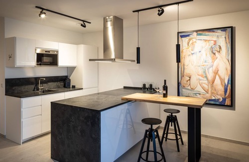 Rhein-Erft-Kreis District House | Home & Work Apartments