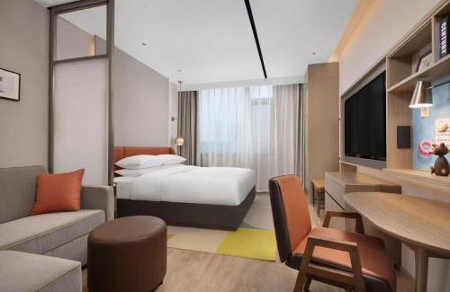 Dongpo District Hotel | Home2 Suite by Meishan Dongpo