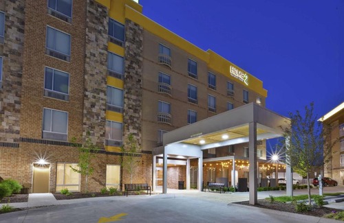West Bloomfield Hotel | Home2 Suites By Hilton West Bloomfield, Mi