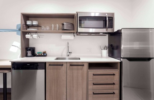 Lake Jackson Hotel | Home2 Suites By Hilton Lake Jackson