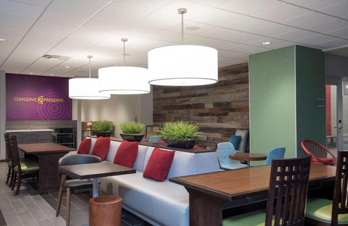 Mile Square Hotel | Home2 Suites by Hilton Indianapolis Downtown