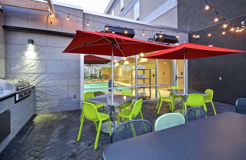 Terre Haute Hotel | Home2 Suites by Hilton Terre Haute