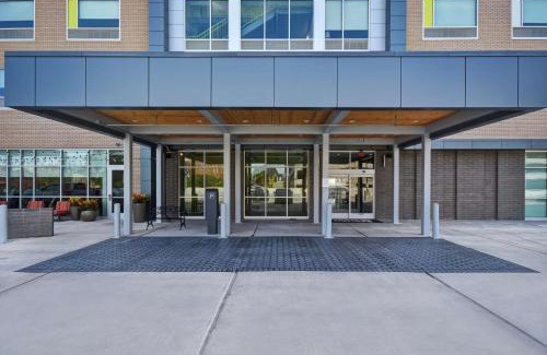 Downtown Columbus Hotel | Home2 Suites By Hilton Columbus Downtown