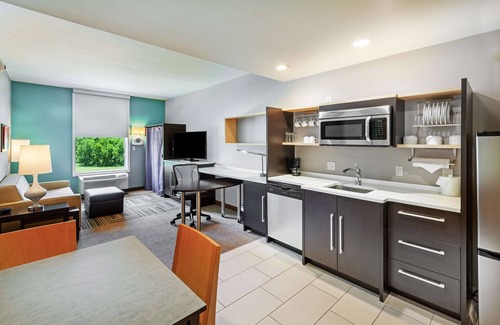 Gonzales Hotel | Home2 Suites by Hilton Gonzales, LA