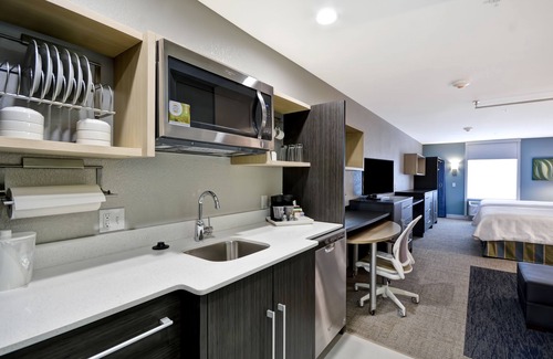 Jackson Hotel | Home2 Suites by Hilton Jackson MI